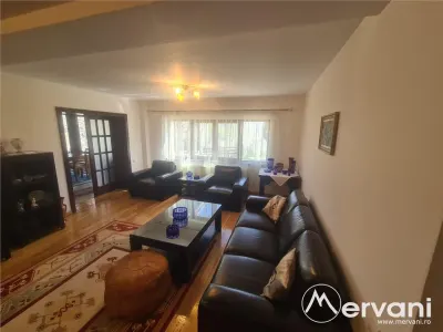 Vila cu 9 camere si cabana de vanzare in Breaza - foto 19