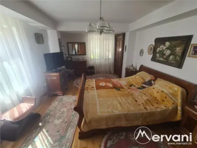 Vila cu 9 camere si cabana de vanzare in Breaza - foto 10
