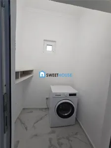Casa cu doua apartamente in zona centrala Fagaras - foto 16