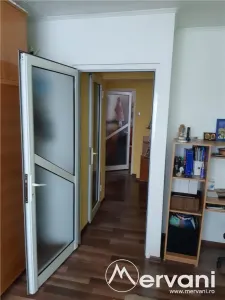 Apartament 2 cam ultracentral Ploiesti - foto 8