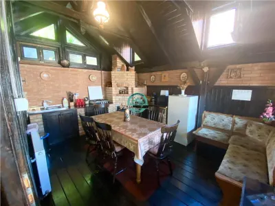 VAND PENSIUNE CU 7 CAMERE IN SIGHISOARA LA 800 MP DE CETATE - foto 18