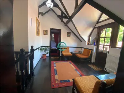 VAND PENSIUNE CU 7 CAMERE IN SIGHISOARA LA 800 MP DE CETATE - foto 19