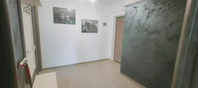 2 CAM TATARASI MOBILAT LUX INTAB. LOC DE PARCARE - foto 13