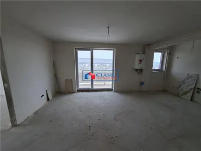 Vanzare apartament 2 camere zona Sesul de Sus Floresti - foto 6