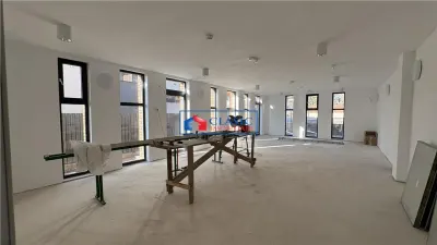 Vanzare cladire noua 1600 mp utili, ideala pentru gradinita sau cresa in Dambul Rotund - foto 11
