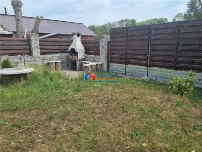 Vanzare casa individuala 5 camere si teren de 1500 mp in Valea Draganului - foto 11
