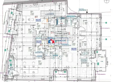 Vanzare spatiu comercial cu acces stradal, situat in bloc cu 11 apartamente, Semicentral - foto 3