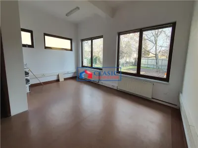 Inchiriere cladire individuala cu destinatia birouri/clinica medicala, 300 mp util, zona Grigorescu, piata 14 Iulie - foto 4