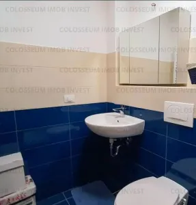 Apartament 3 camere, 2 bai, decomandat - zona Tractorul - foto 6