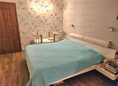 Apartament 3 camere, decomandat - zona Garii - foto 14