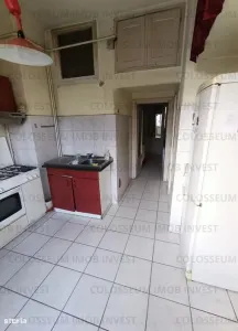Apartament 3 camere, decomandat - zona Centrul Civic - foto 5