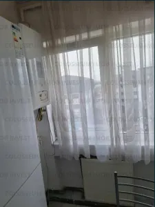 Apartament 2 camere, decomandat - zona Rulmentul - foto 4