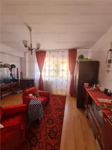 Apartament 3 camere, decomandat - zona Racadau - Brasov
