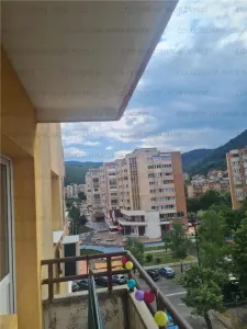 Apartament 3 camere, decomandat - zona Racadau - foto 14