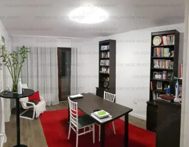 Penthouse cu 5 camere, decomandat - zona Noua - foto 3