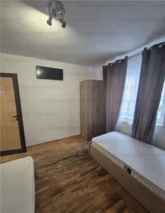 Apartament 3 camere, decomandat - zona Astra - Brasov