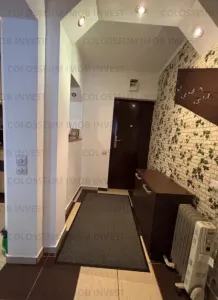Apartament 2 camere, decomandat - zona Timisu de Jos - foto 3