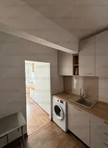 Camera de camin, cu baie si bucatarie - zona Tractorul - foto 4