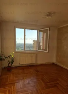 Apartament 3 camere, decomandat - zona Vlahuta - foto 3