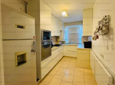 Apartament 3 camere, decomandat - zona Avantgarden - foto 5