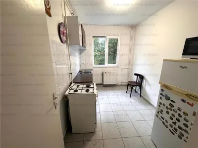 Apartament 3 camere, semidecomandat - zona Astra - foto 10