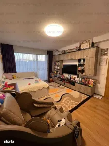 Apartament 2 camere, decomandat - zona Tractorul - Brasov