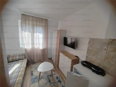 Camera de camin cu baie si bucatarie - zona Florilor - foto 4