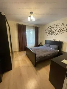 Apartament 2 camere, decomandat - zona Brasovul Vechi - foto 2