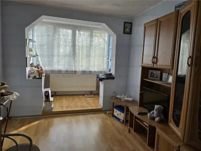 Apartament 3 camere, decomandat - zona Astra - foto 2