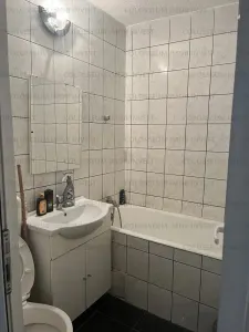 Apartament cu 2 camere, nedecomandat - zona Bartolomeu - foto 5