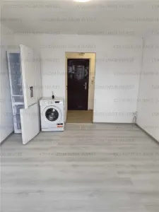 Camera de camin, cu baie  - zona Uzina 2 - foto 4