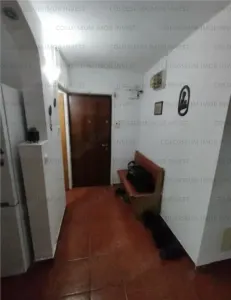 Apartament cu 3 camere, decomandat - zona Racadau - foto 5