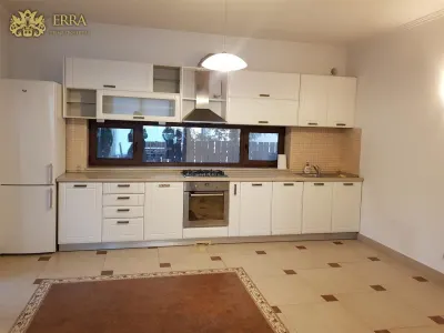 Vila cocheta, 6 camere, piscina. - foto 3