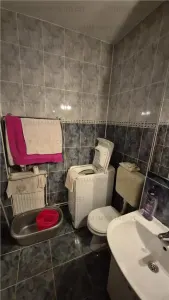 Apartament cu 2 camere, decomandat - zona Racadau - foto 7