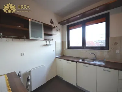 Apartament  3 camere mobilat. Garaj. - foto 13
