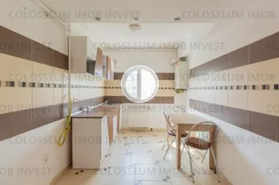 Apartament cu 3 camere, decomandat - zona Avantgarden - foto 7