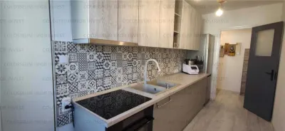 Apartament cu 2 camere, decomandat - zona Sacele - foto 3