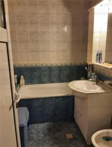 Apartament cu 2 camere, decomandat - zona Astra - foto 5