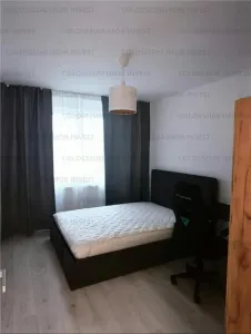 Apartament cu 3 camere, decomandat - zona Tractorul - foto 3