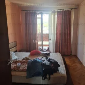 Apartament cu 3 camere, 2 bai, decomandat-Zona Astra - foto 3