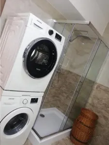 Apartament cu 3 camere, 2 bai-Isaran Residence - foto 6