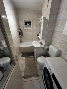 Apartament cu 3 camere,2 bai, semidecomandat-Cartierul Florilor - foto 7
