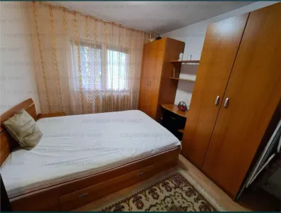 Apartament 3 camere, 2 bai - zona Centrul Civic - foto 3