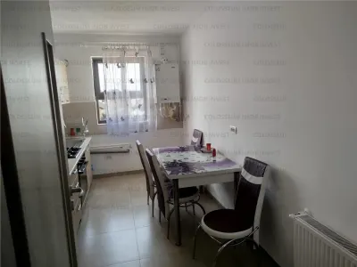 Apartament 2 camere, decomandat - cartier Florilor, Ghimbav - foto 6