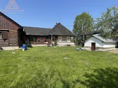Casa  din Bucovina teren 7000mp pretabil pensiune - foto 13