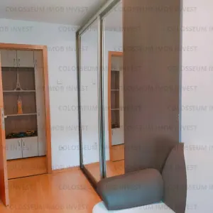 Apartament 3 camere decomandat - zona Sanpetru - foto 3