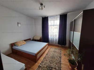 Apartament 2 camere, decomandat - zona Craiter - foto 2