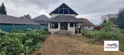Casa/Spatiu Comercial sau pentru Birouri de Vanzare Zona Tarnaveni - foto 2