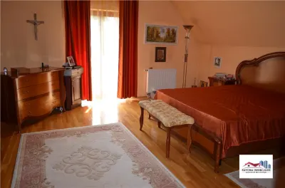 Casa Superba de Inchiriat Mobilata Lux in Sangeorgiu de Mures - foto 3