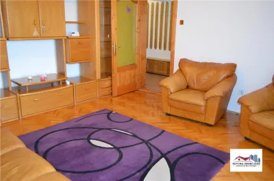Apartament cu 4 Camere de Inchiriat in Zona Ultracentrala - Targu Mures